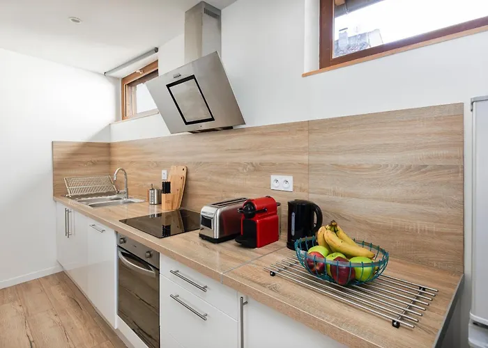 Dominici 1-cahorscitystay-centre Clim Netflix Apartment