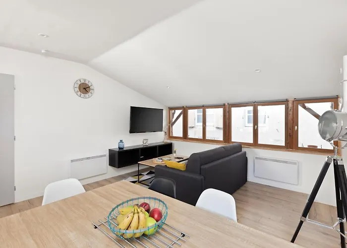 Dominici 1-cahorscitystay-centre Clim Netflix *