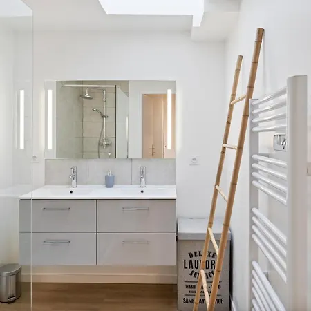 Dominici 1-cahorscitystay-centre Clim Netflix Apartment